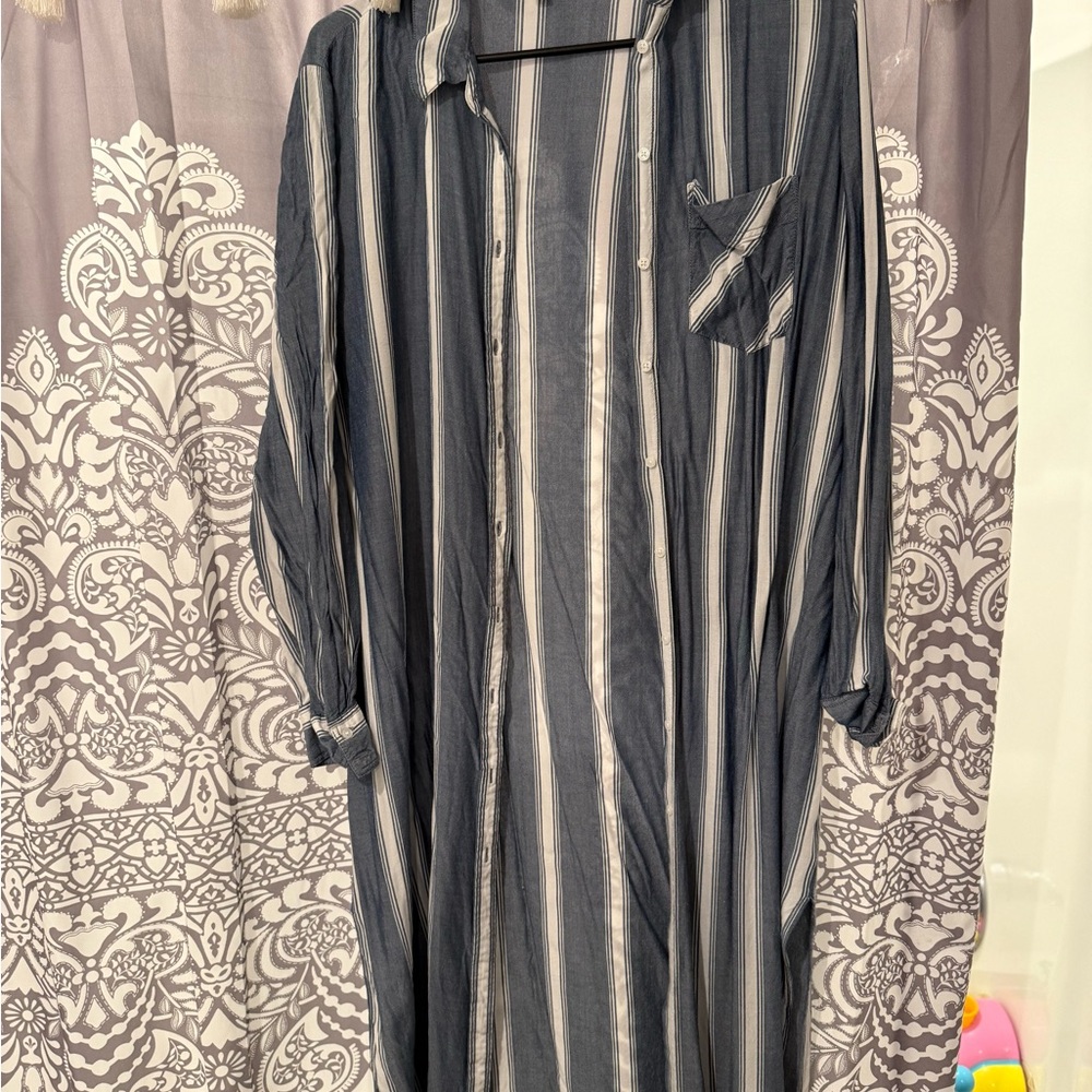 Women’s Maxi Express Striped Blue and White Shirt